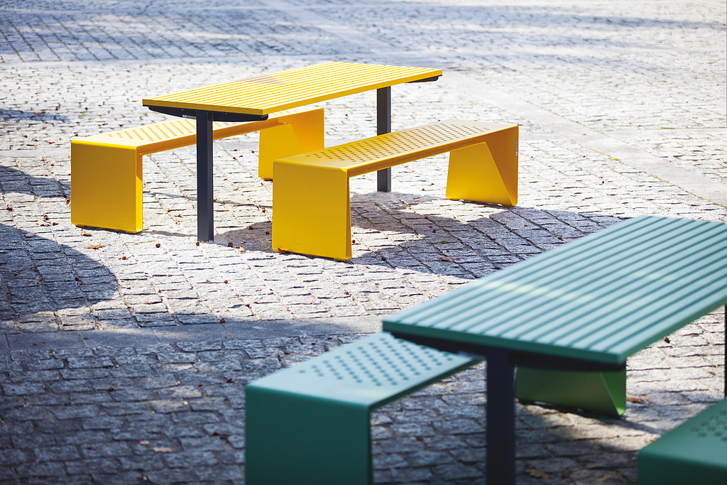 Outdoor Table - Tably from mmcité