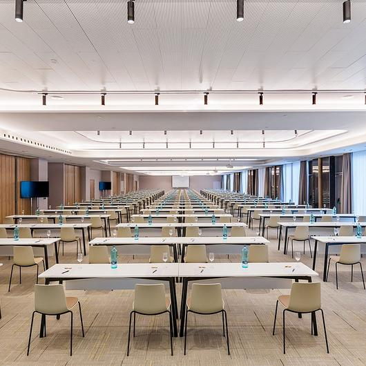 Fast Table in Barceló Costa Vasca Hotel / Sellex