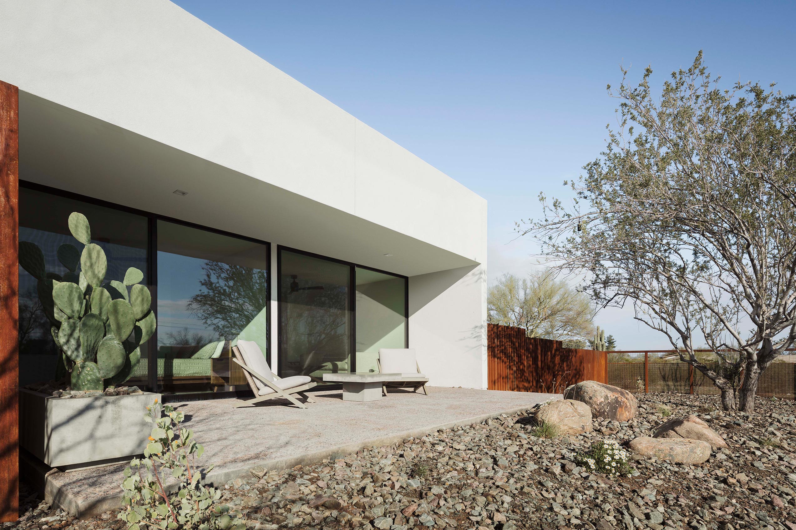 Gallery of Doors and Windows in Phoenix Residence 4