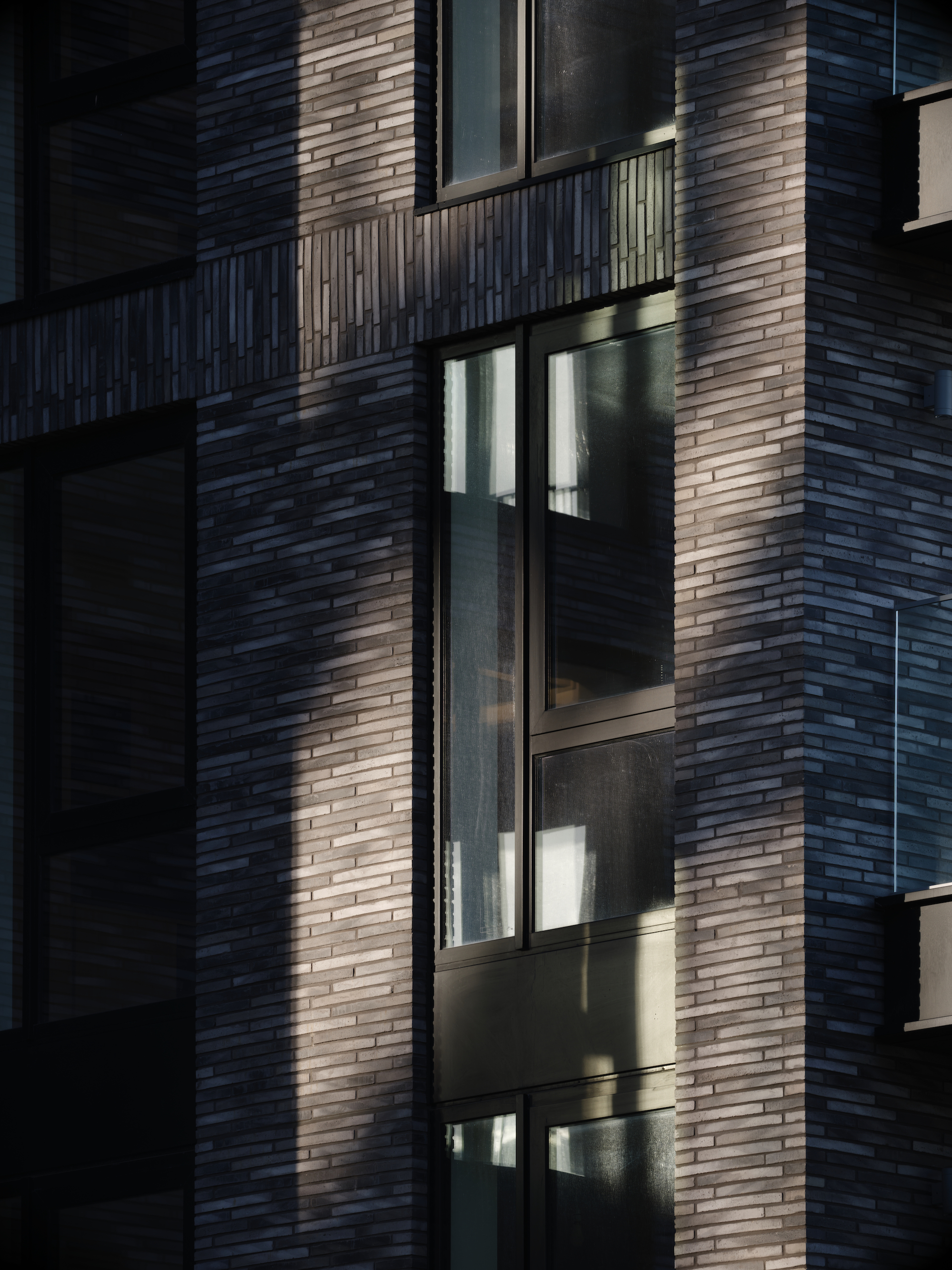 Gallery of Facing Bricks - Ultima RT 160 - 6