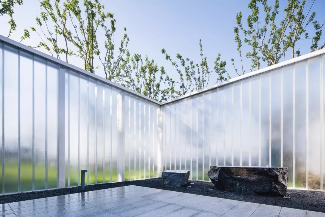 Gallery of Low Iron Channel Glass - 2