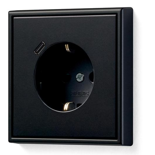 Gallery of Sockets with USB Ports - SCHUKO® - 5