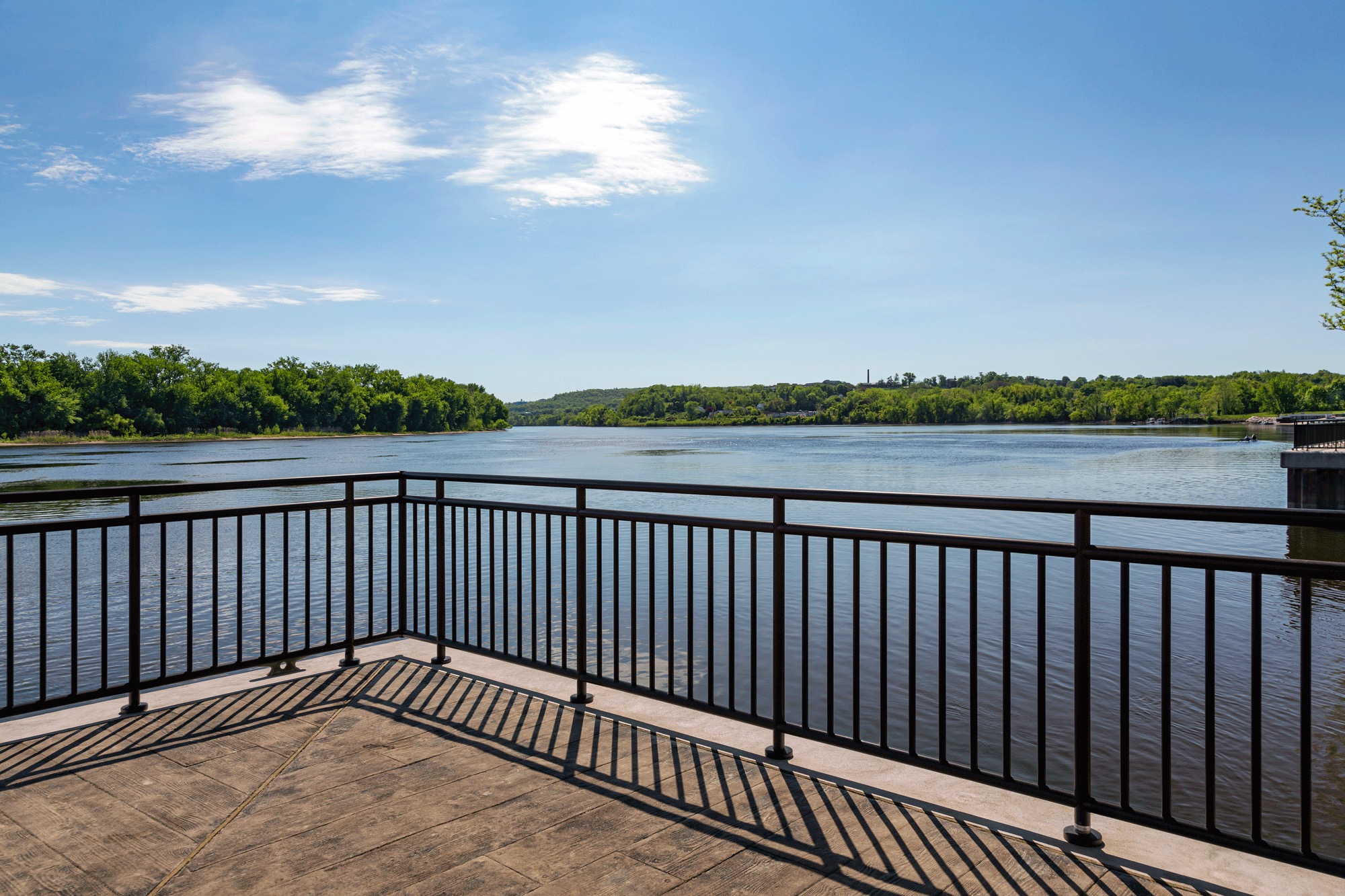 Near Railing Gallery of Hollaender® Railings in Landscapes and Parks - 3