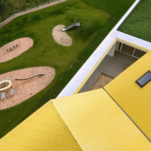 Gallery of Roof Window in "A Happy Place" Kindergarten 8