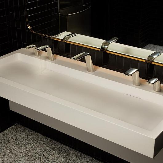 Gallery of Bathroom Equipment in Le Méridien Hotel - 5
