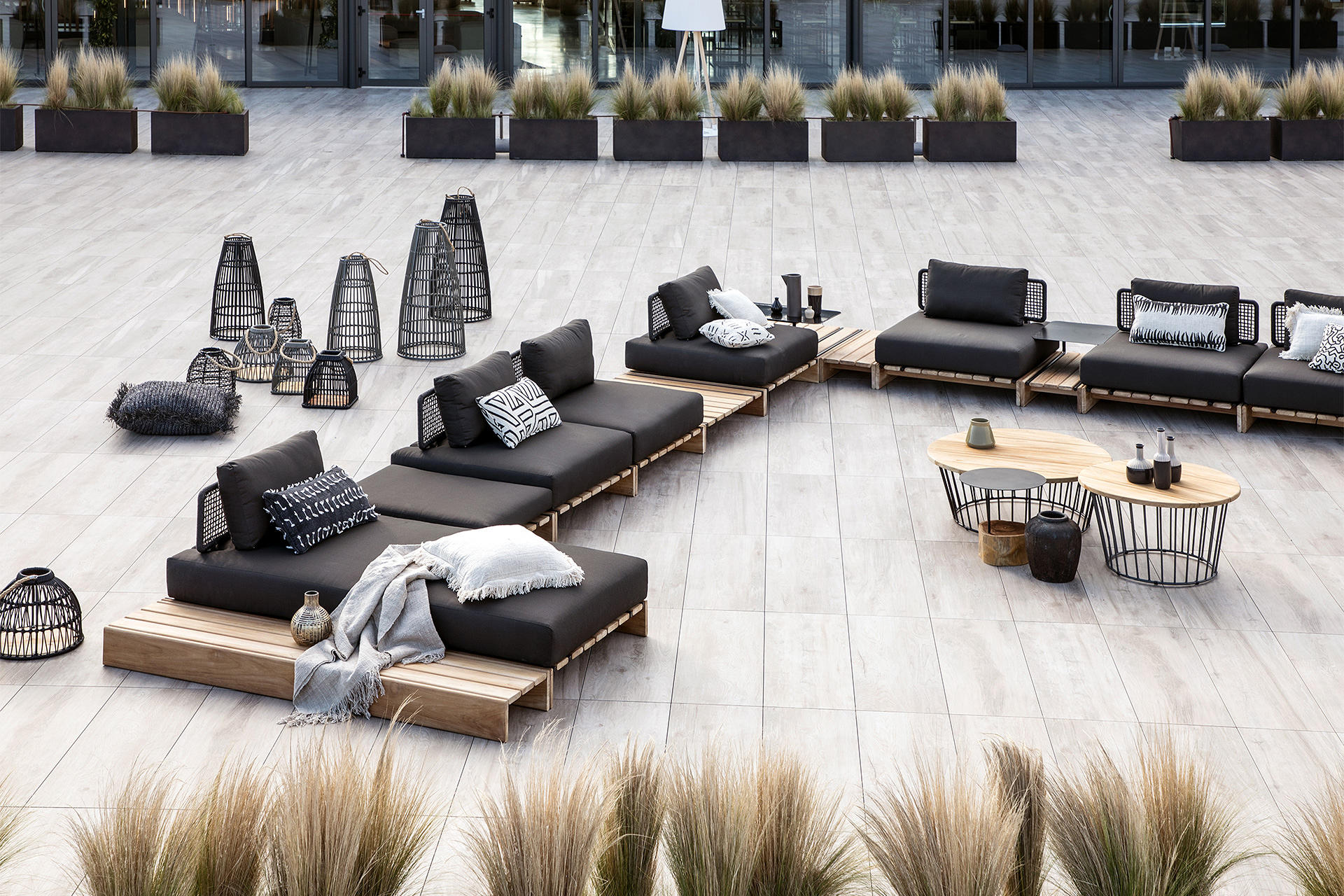 Outdoor Furniture - Casual Modular from cbdesign