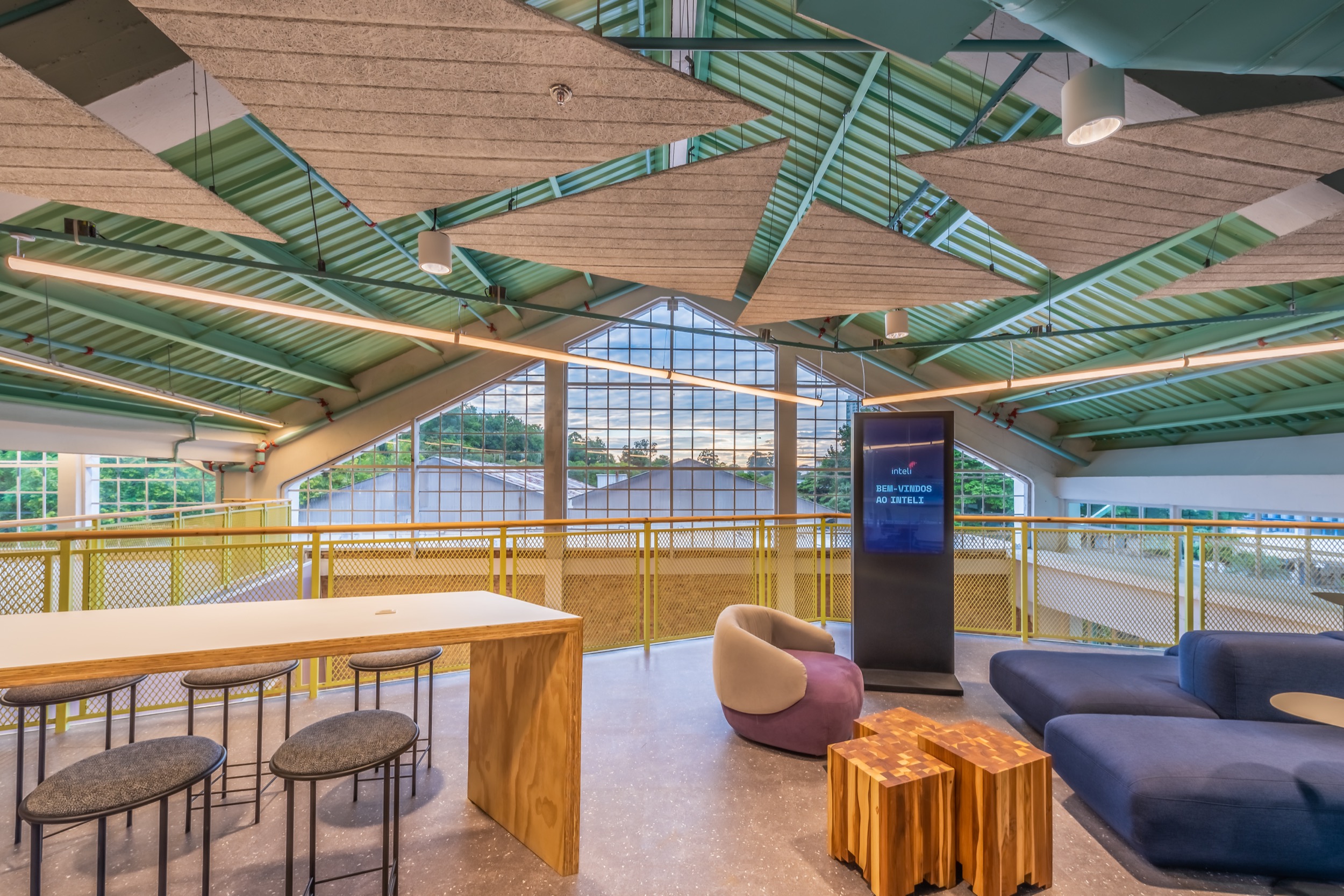Sistemas de iluminação na universidade Inteli | Lutron