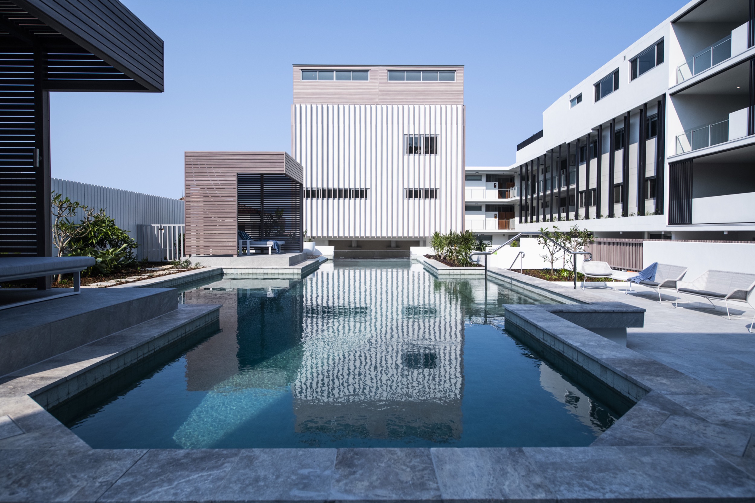 Gallery of Architectural Aluminum in Residential Project - 2