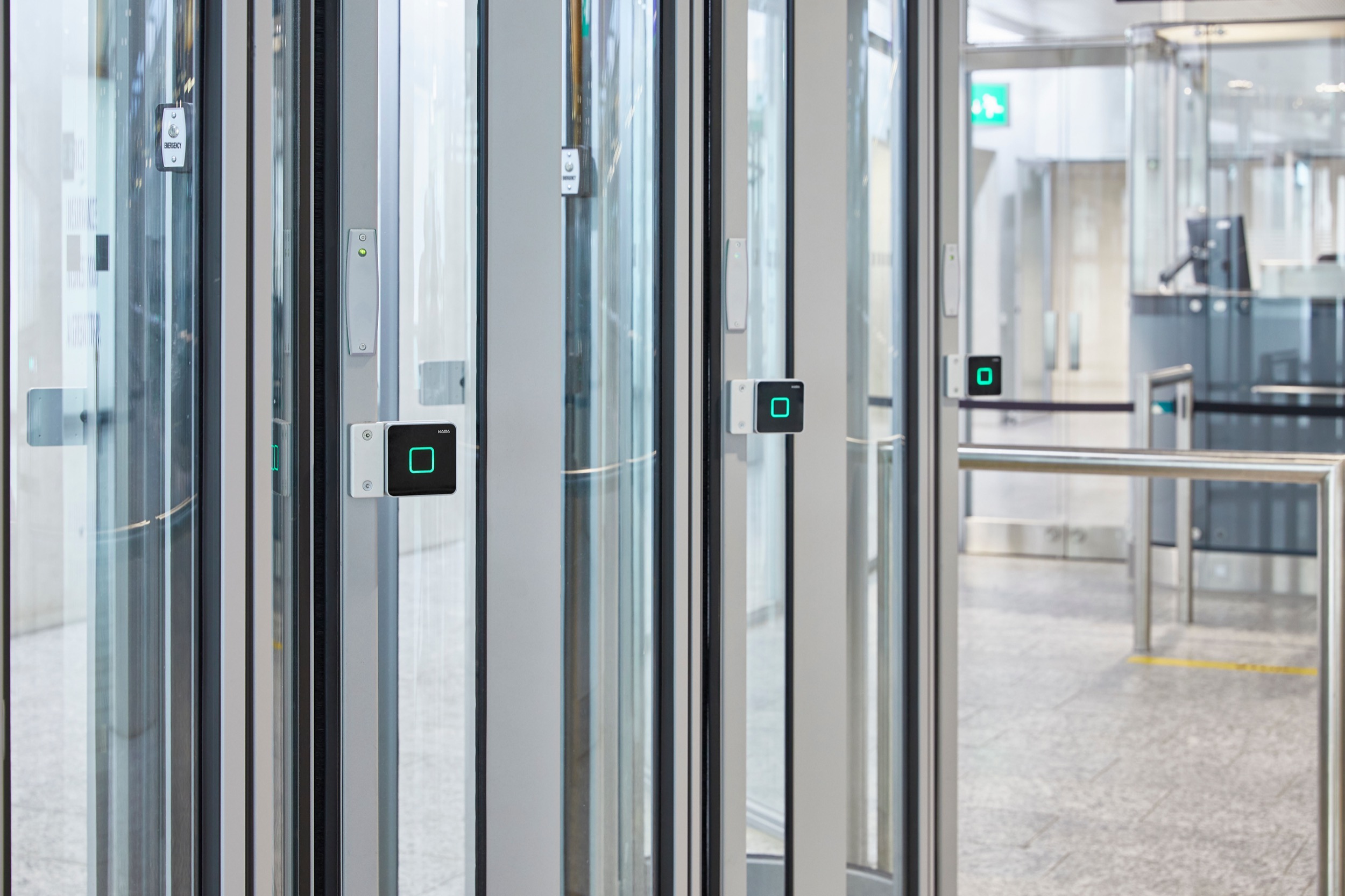 Gallery of Security Systems in Zurich Airport 13