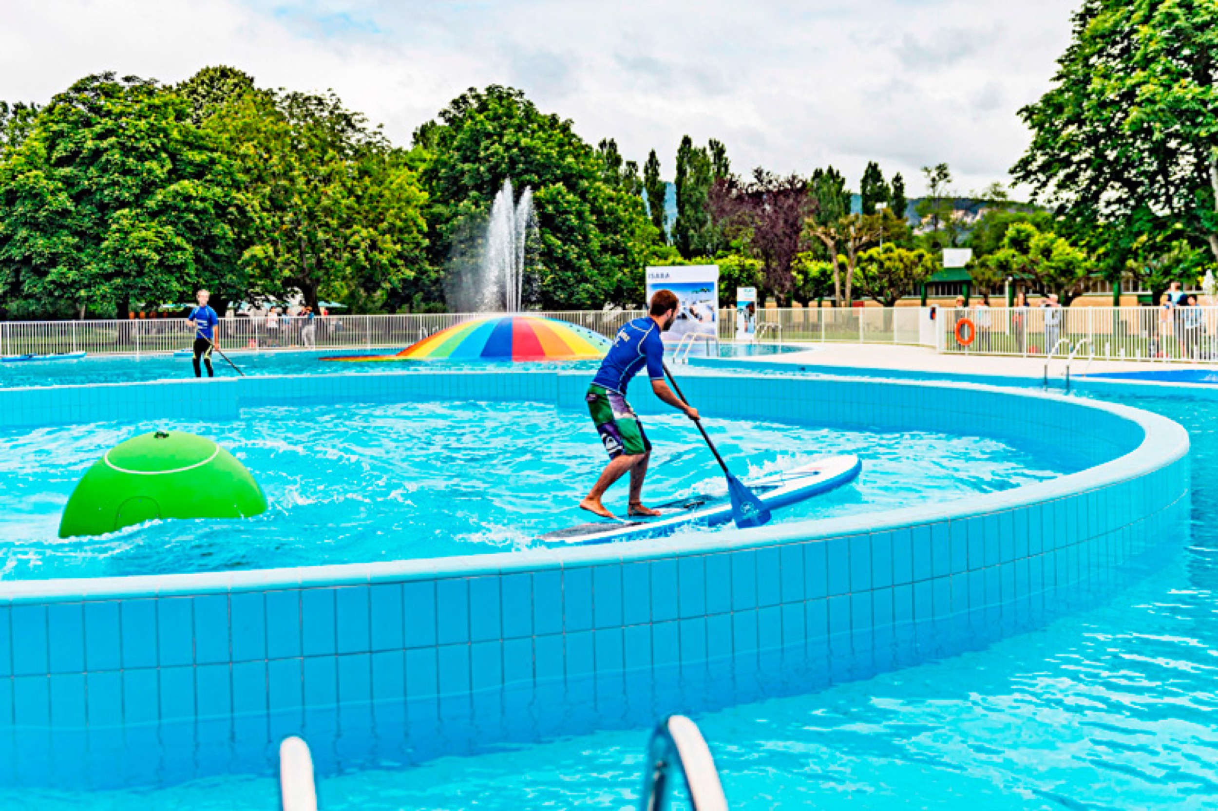 Gallery of Technical Flooring in Public Pools Projects - 15