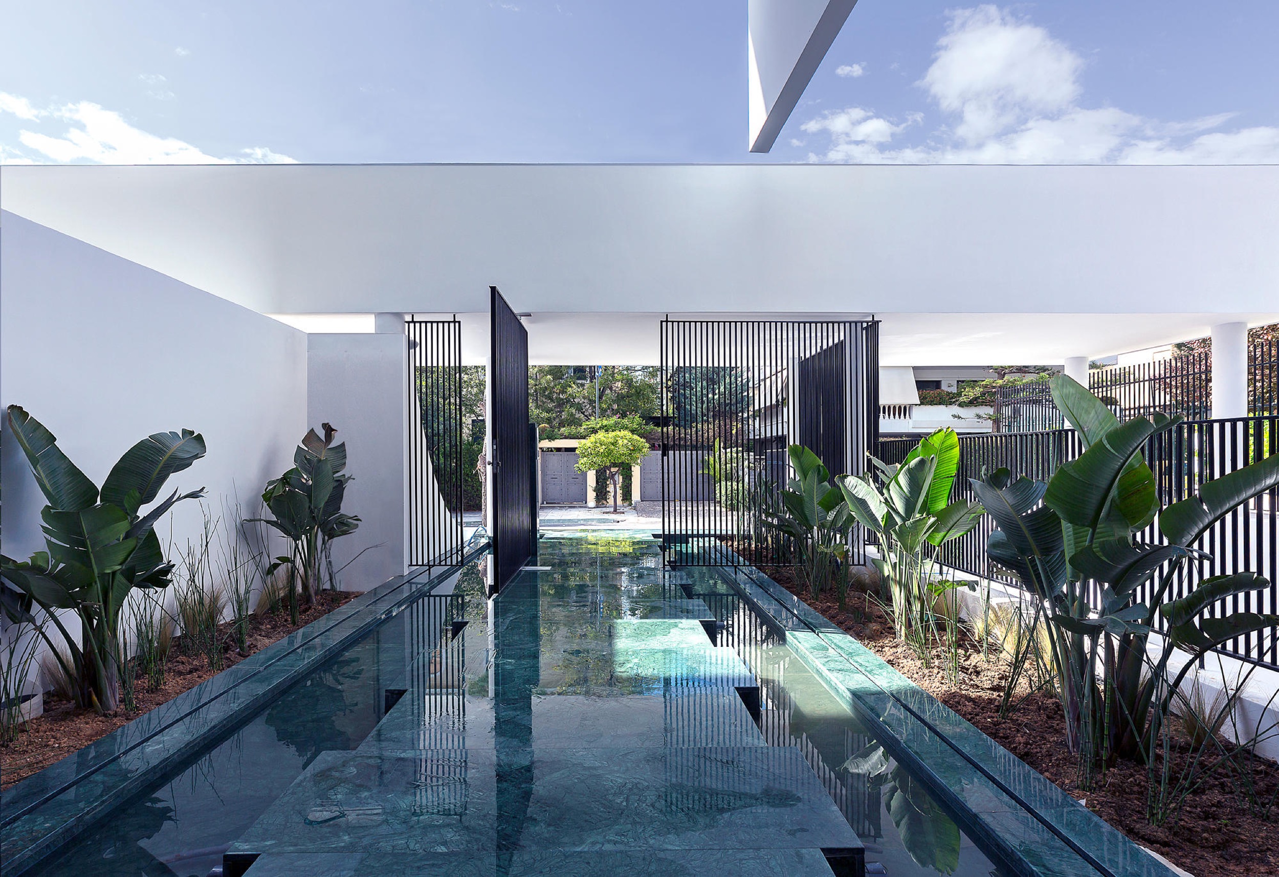 Gallery of Sliding Systems in H34 Building - 2