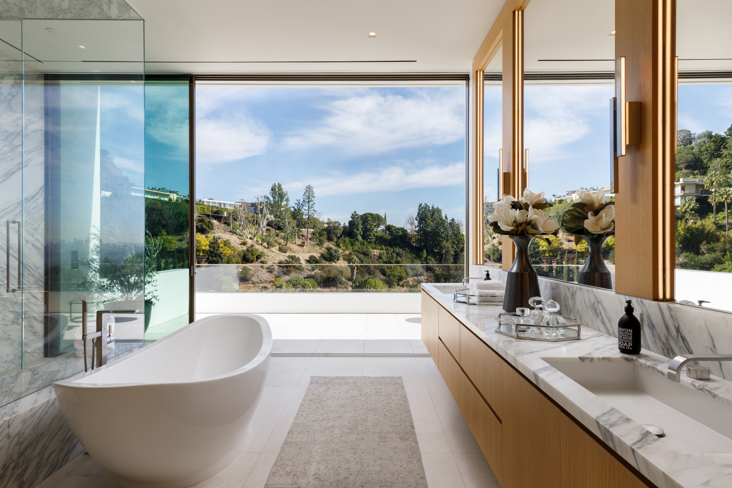 Gallery of Glass System in Devlin House 3