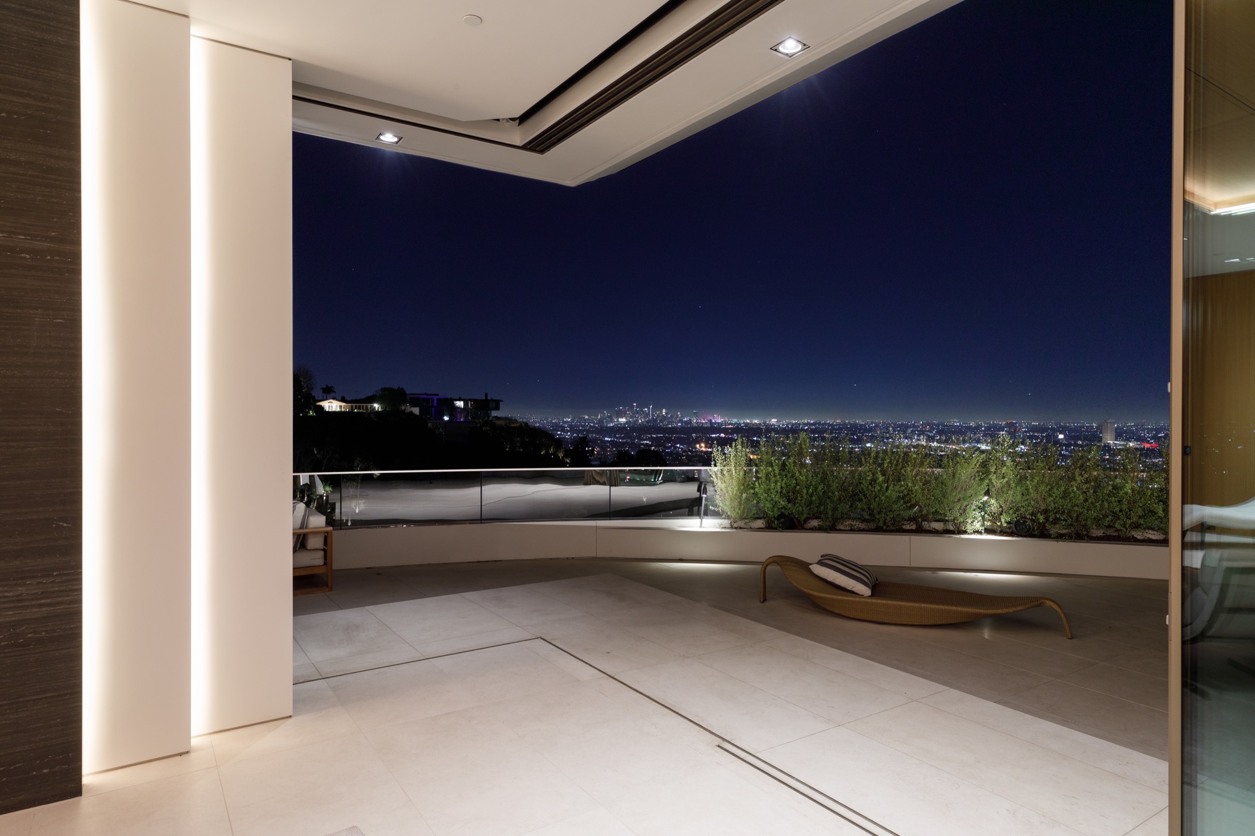 Gallery of Glass System in Devlin House 2