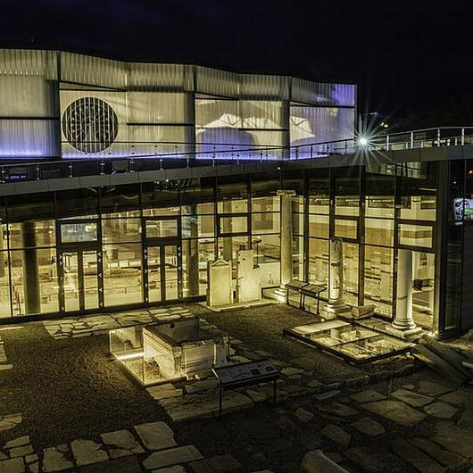 Lamberts catalog ArchDaily