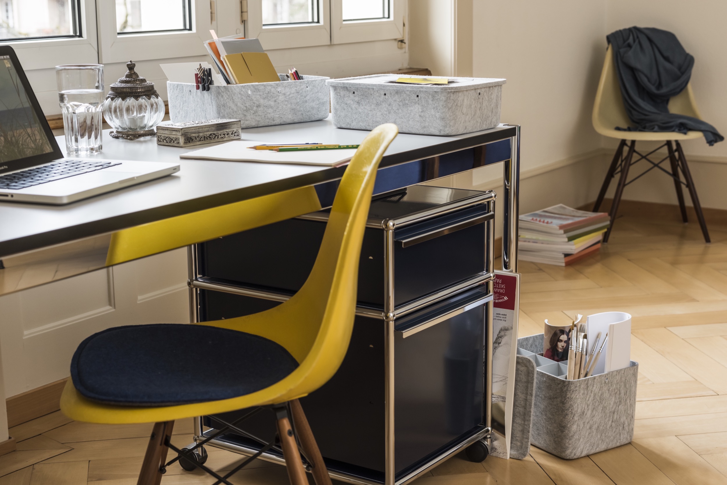 Gallery of Tables - USM Haller - 9