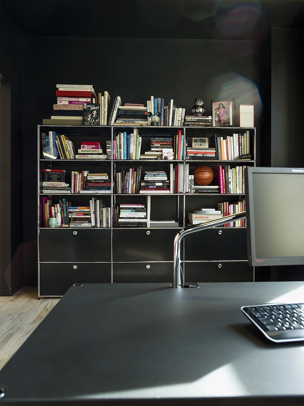 Gallery of Tables - USM Haller - 20