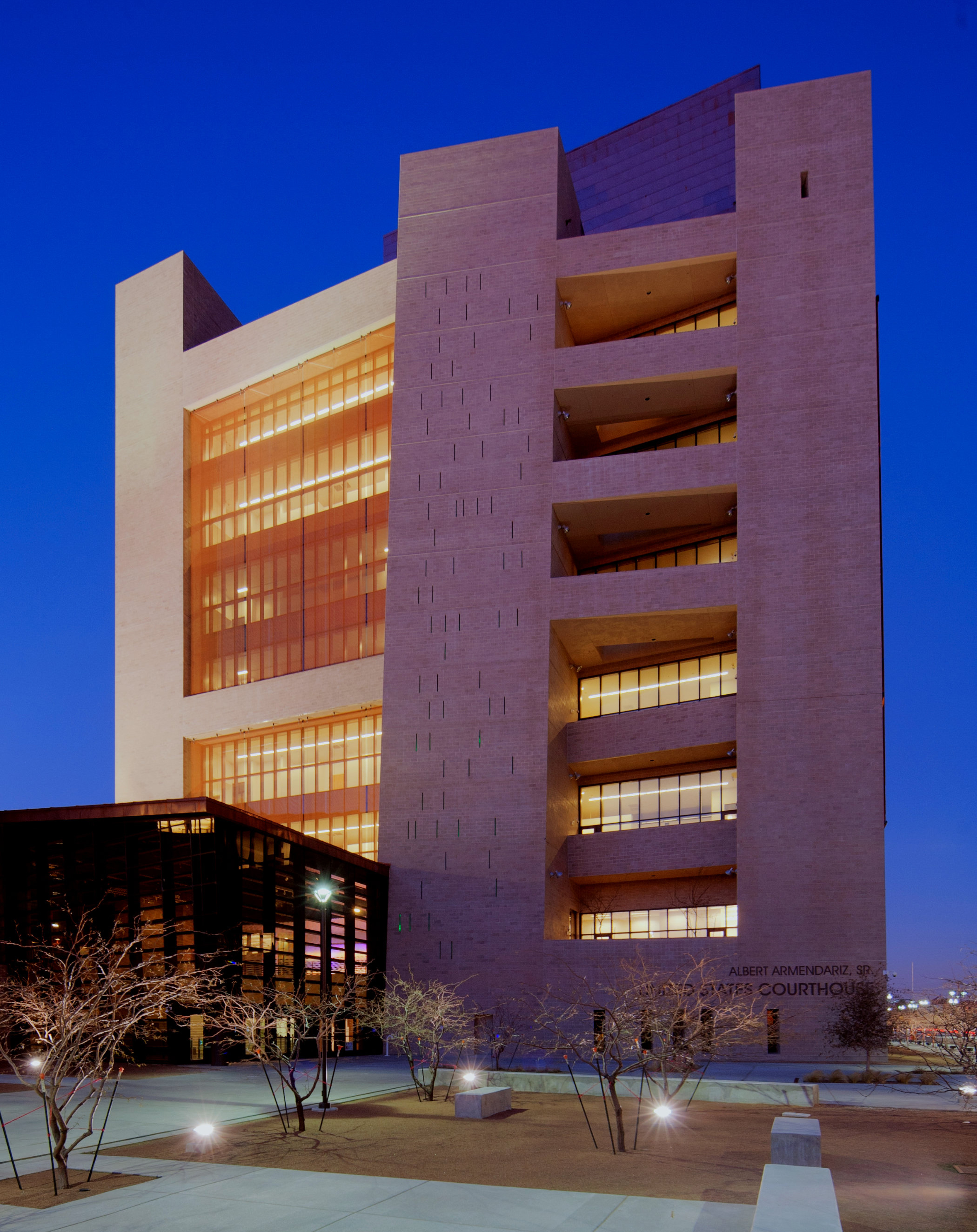 Gallery of Exterior Curtain Systems in Federal Courthouse - 2