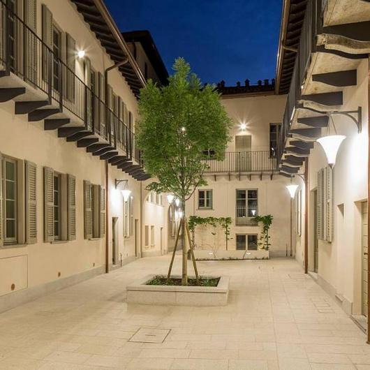 iGuzzini, product catalog ArchDaily