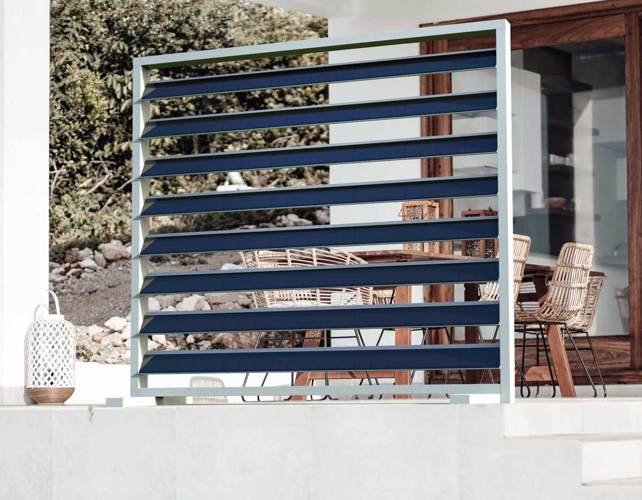 Gallery of Solar Garden Partitions - DIVI - 2