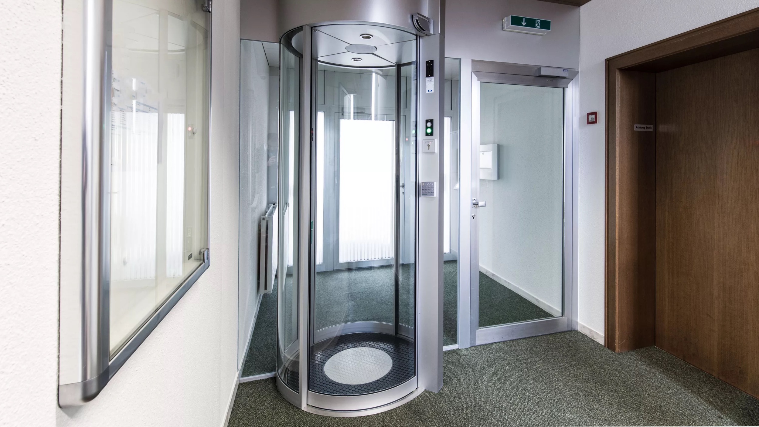 Gallery of Security Entrance Control - MP100 Security Portal - 2
