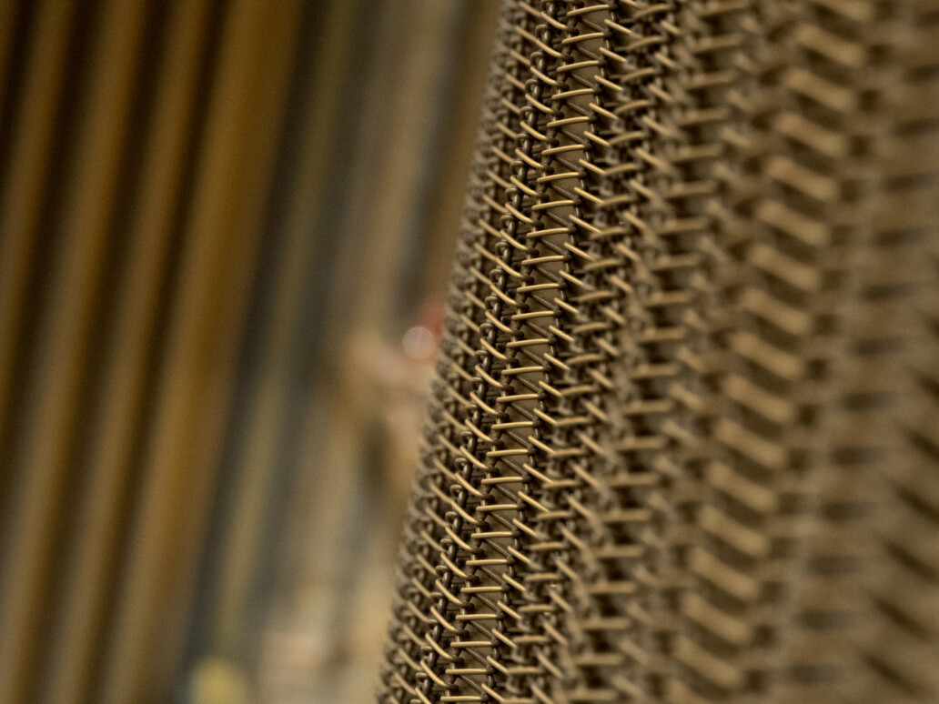 Gallery of Architectural Wire Mesh Model in the Suïssa Joiers 7