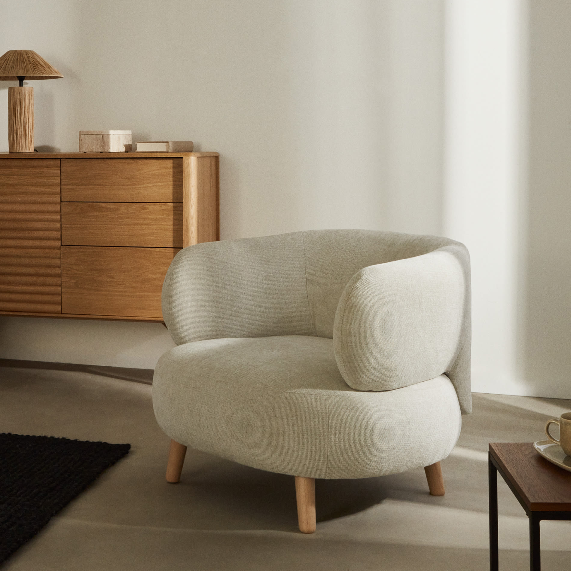 Gallery of Armchairs & Rocking Chairs - 16