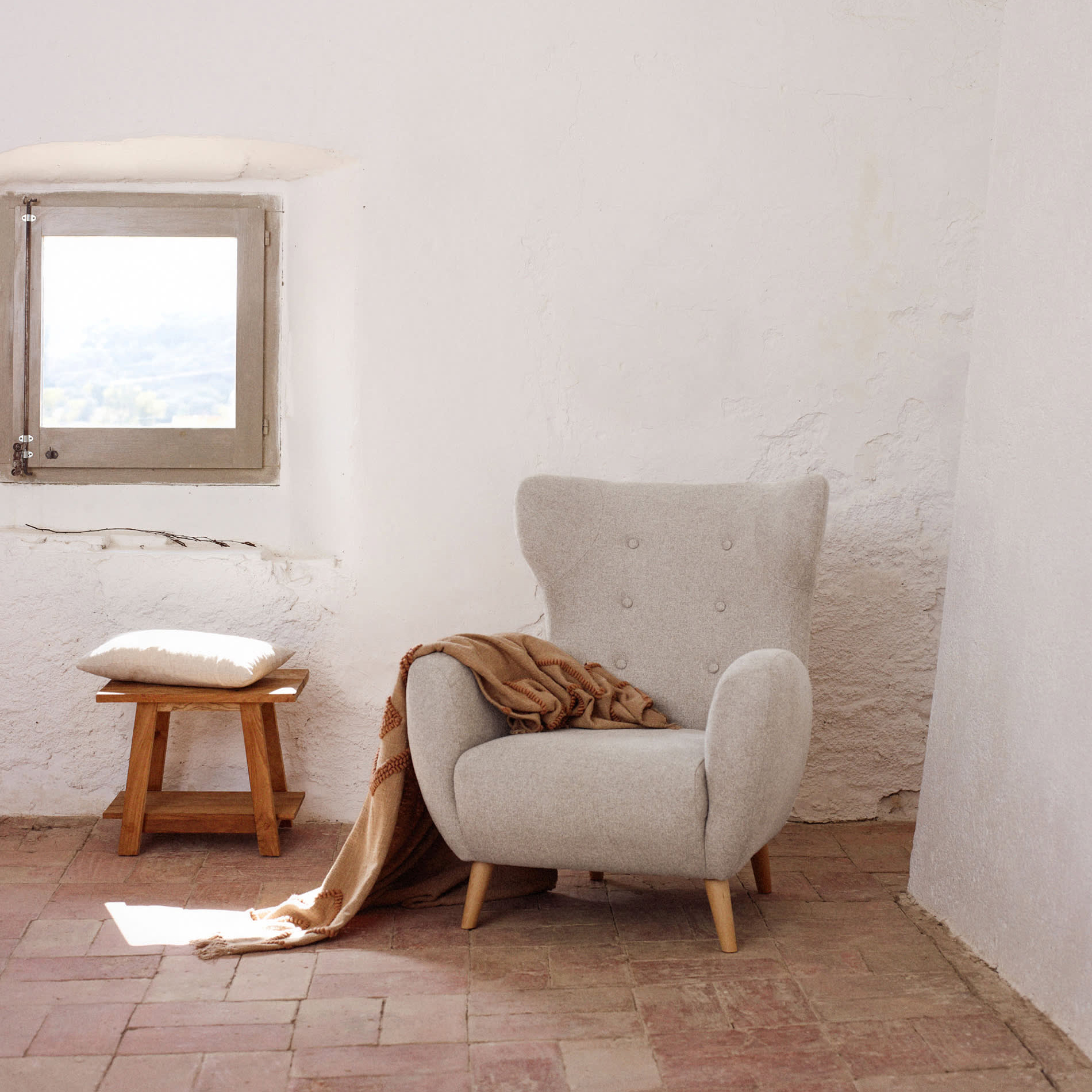 Gallery of Armchairs & Rocking Chairs - 9