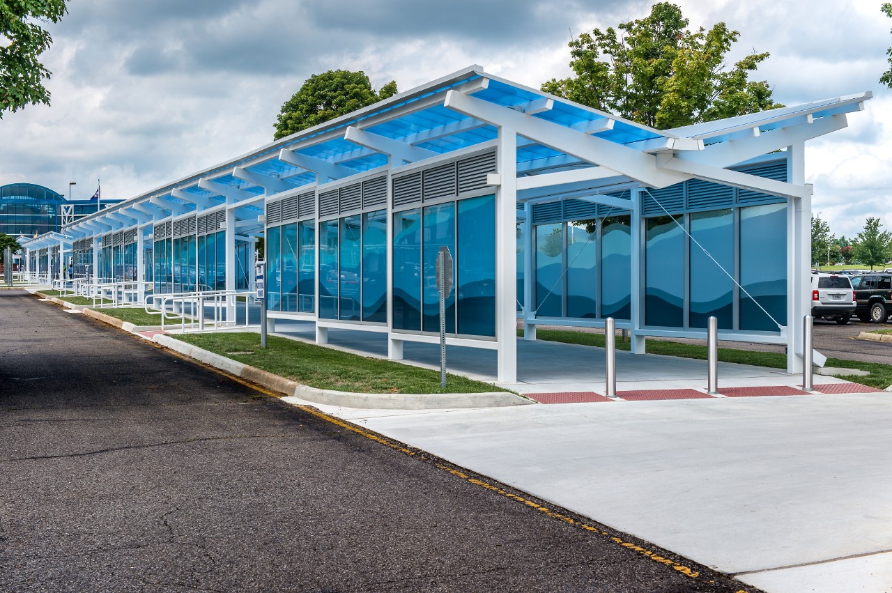 Gallery of Canopies and Walkways - 14
