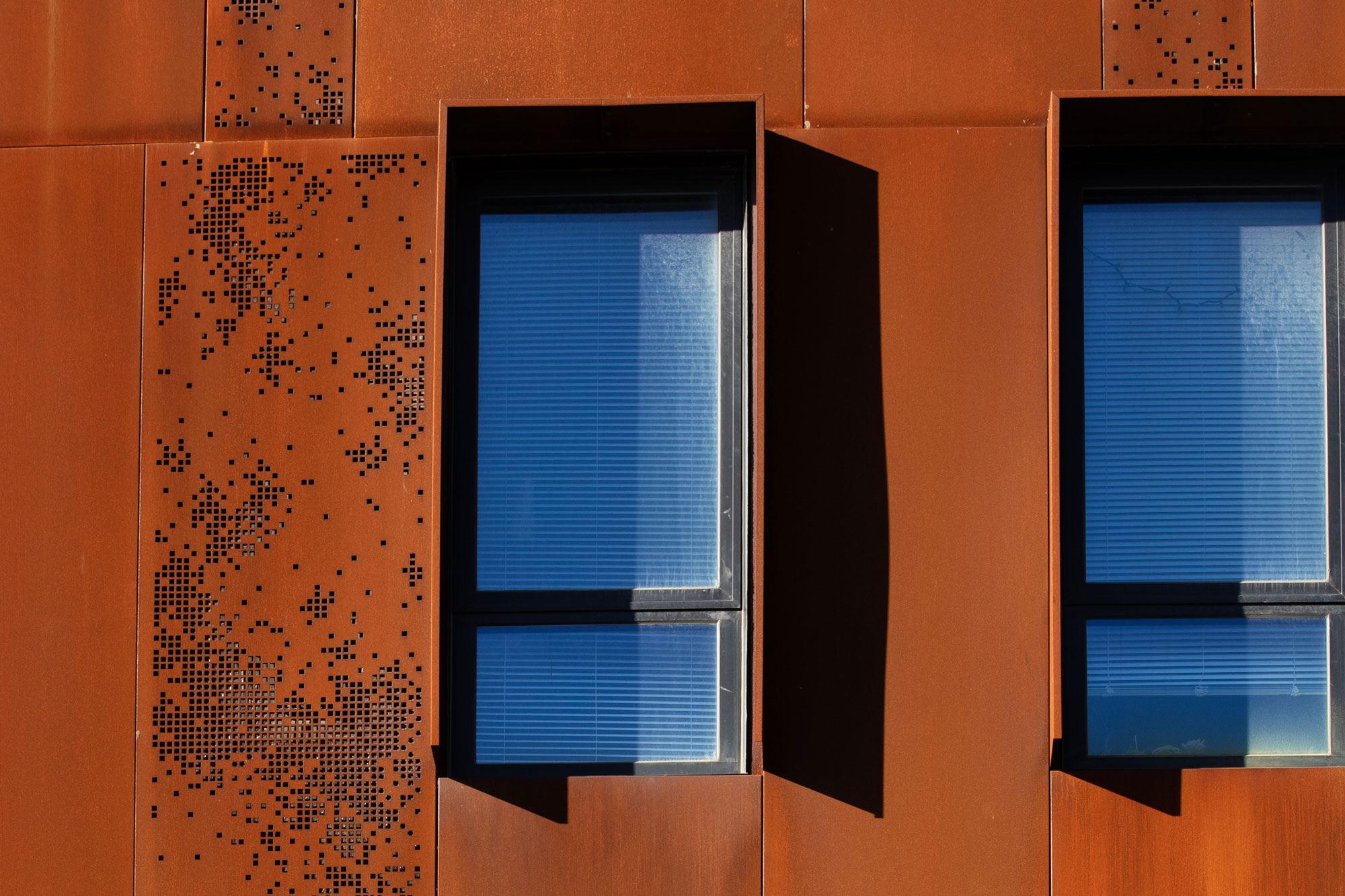 Gallery of Rainscreen System: EnFold Façade - 7