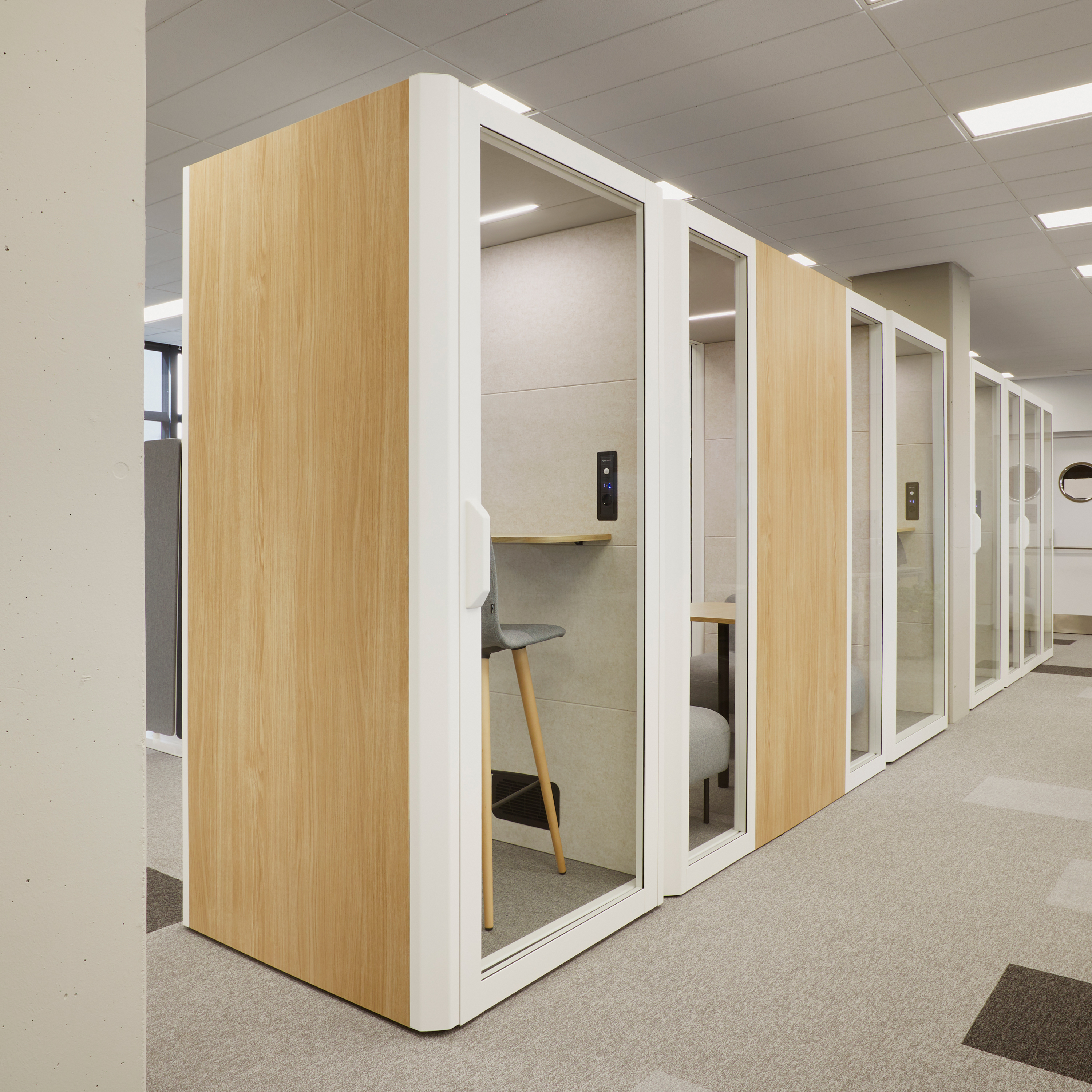 Naviline Workspaces Gallery of Transformative Workspace at Nextlane HQ - 7