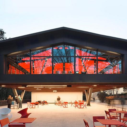 iGuzzini catalog ArchDaily