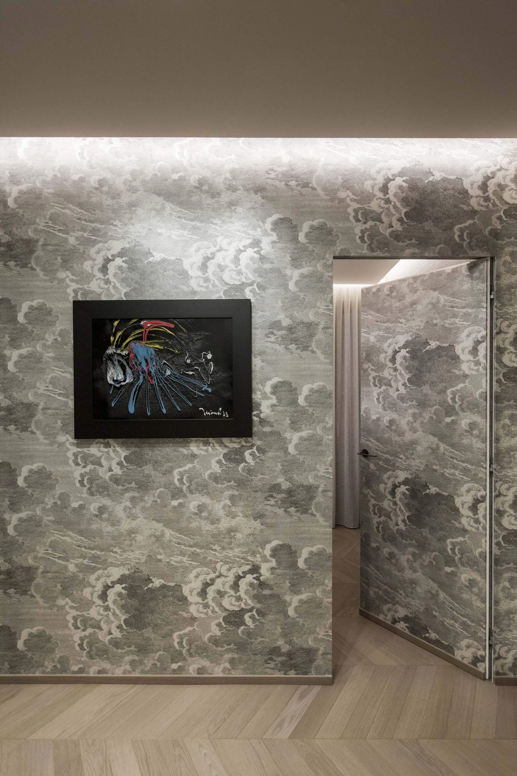 Stunning Compact Penthouse Apartment With Ambient Lighting image