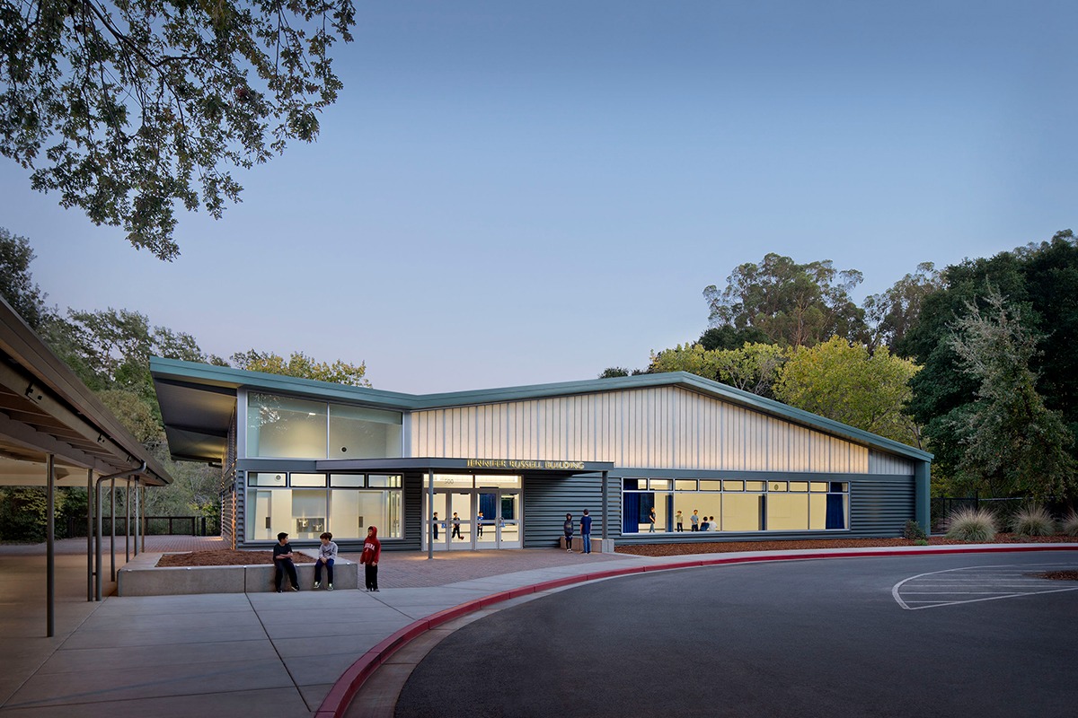 Facades - 175CW Translucent Glazing | Kalwall®