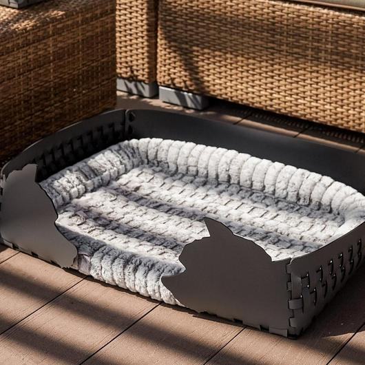 Pet Furnishings at a Contemporary Apartment / ADJ Style 