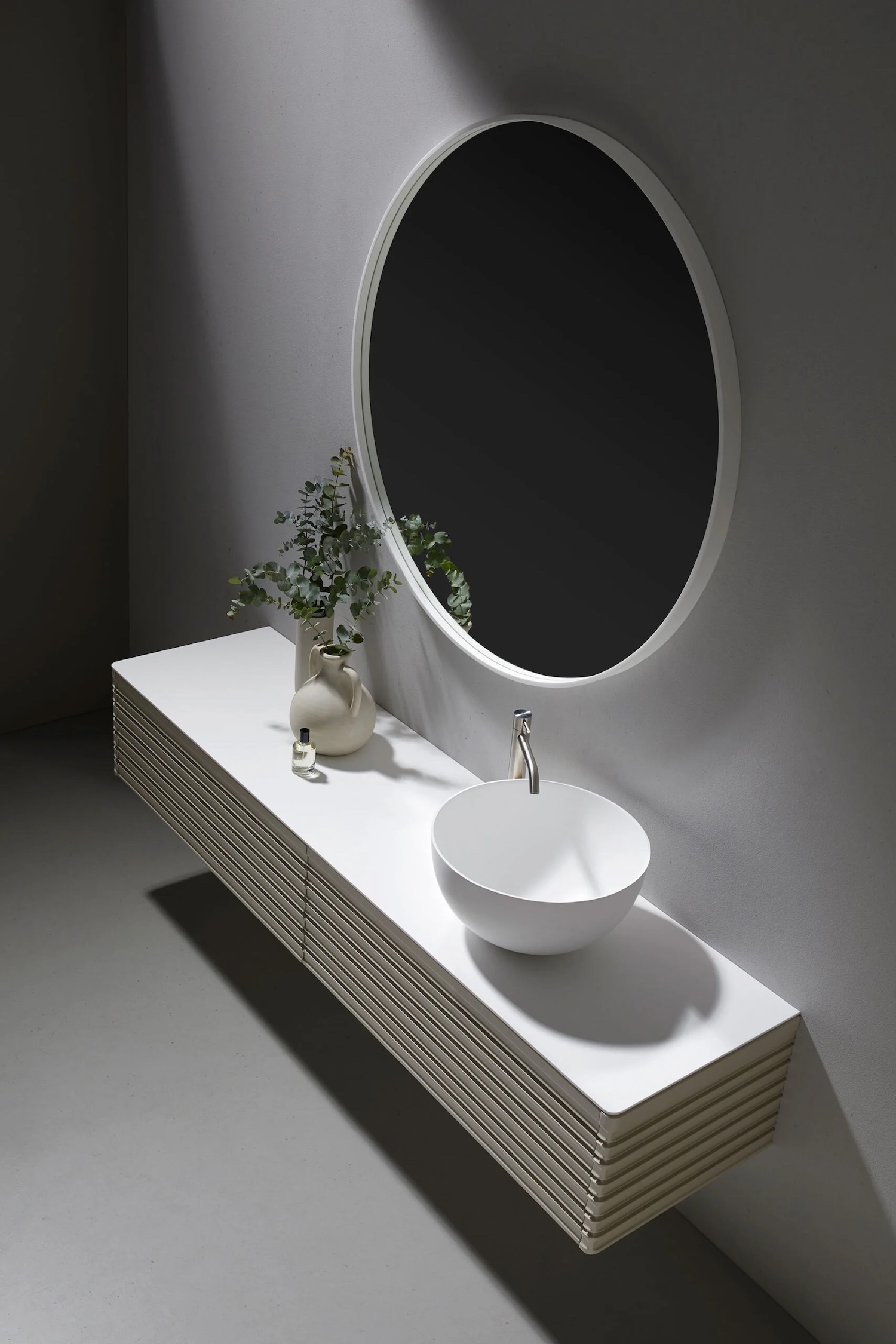 Gallery of Counter-Mounted Basins - 8