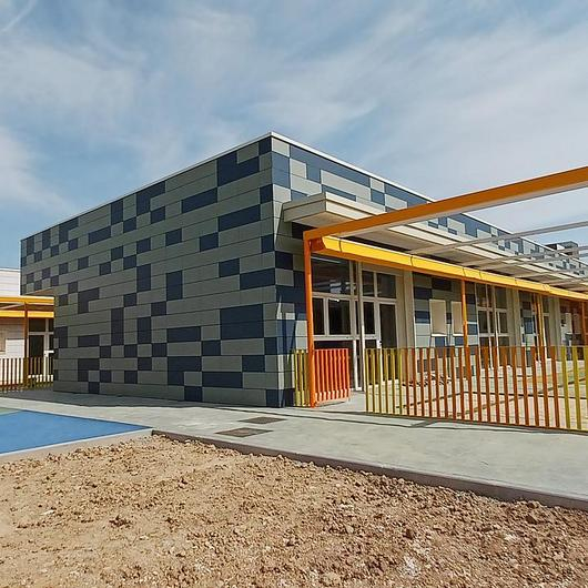 Ventilated Facades | Colour / Frontek by Grupo Greco Gres