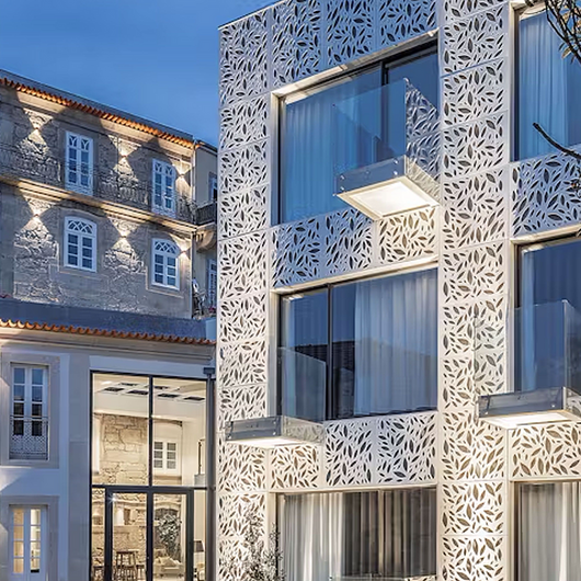 Bathroom Fittings in Portugal Hotel / KLUDI