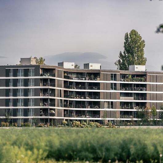 Aluminium Sliding Shutters at Sunnehof in Fällanden / Schenker Storen