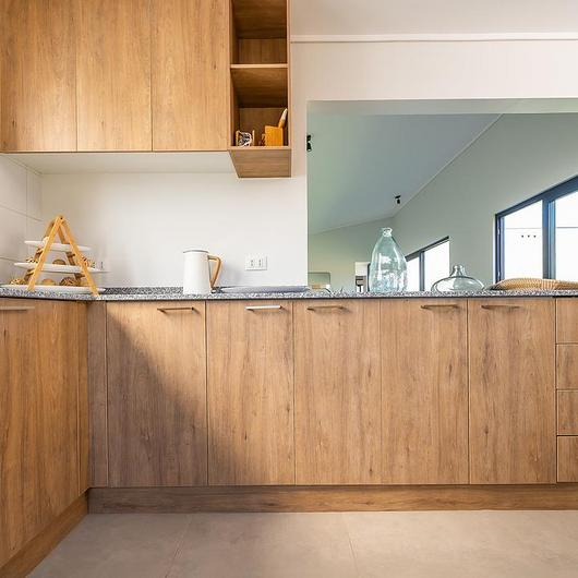 Tablero de Melaminas Maderas en  habitacional Gruta Limache / Masisa®