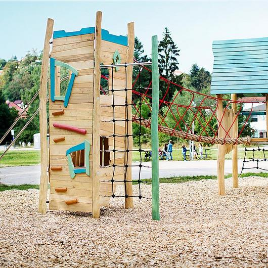 Parques infantiles - Robinia Natural / KOMPAN