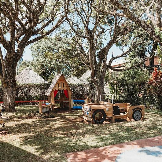 Juegos para Primera Infancia en Colegio Austriaco / KOMPAN