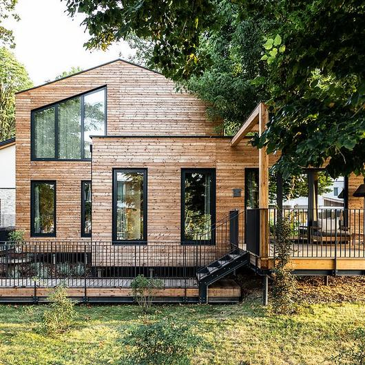 Washbowls & Shower Surface in Italian Lodges / Kaldewei