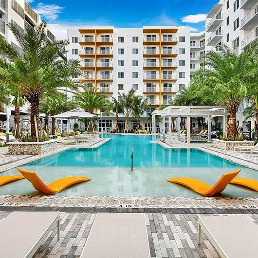 Stone Pool Grates in Aura Boca, USA / Jonite