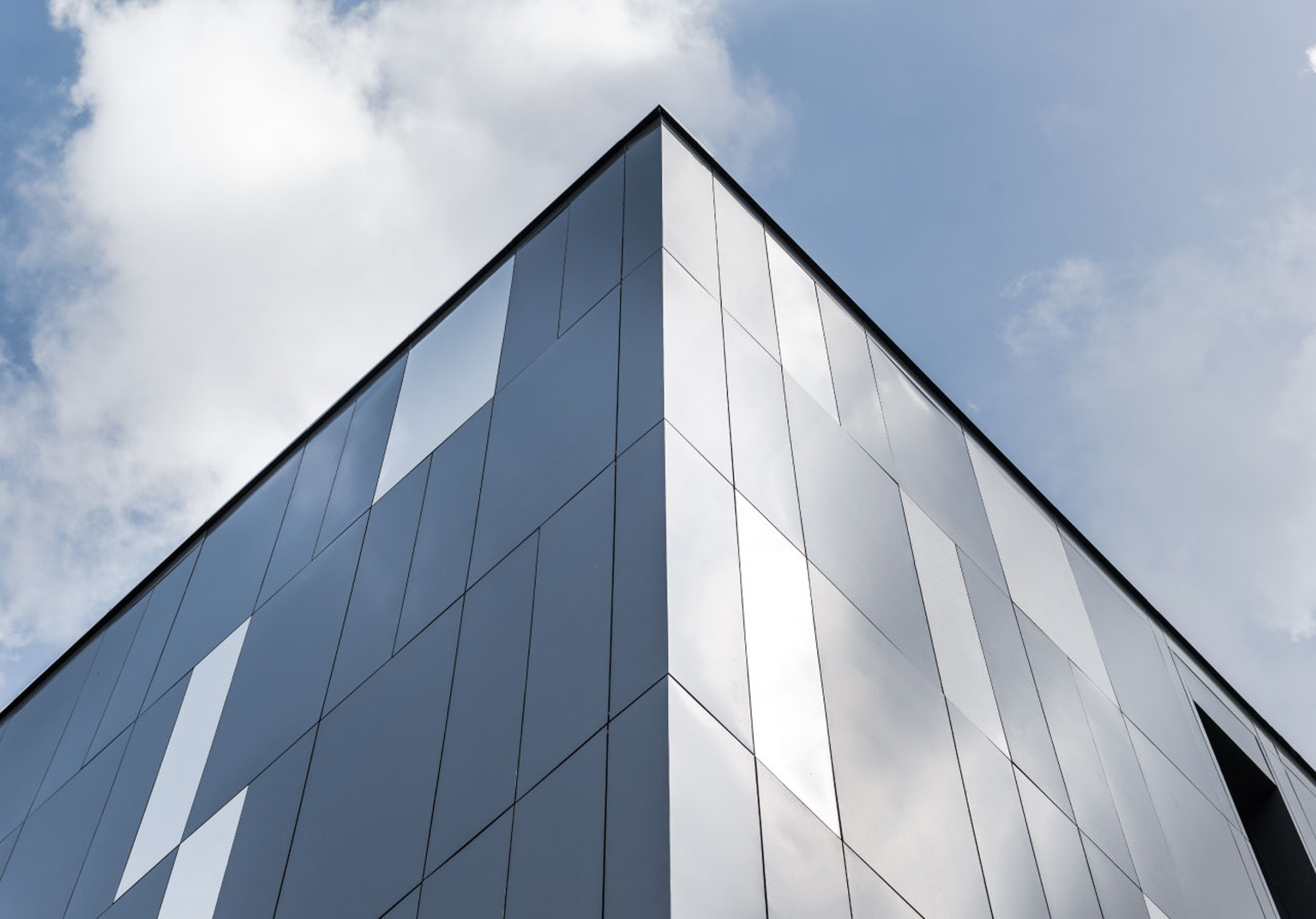 Gallery of Solar Cladding - eFacade LITE - 5