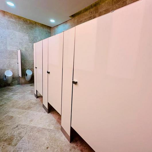 Mamparas para baño en Centros Teletón