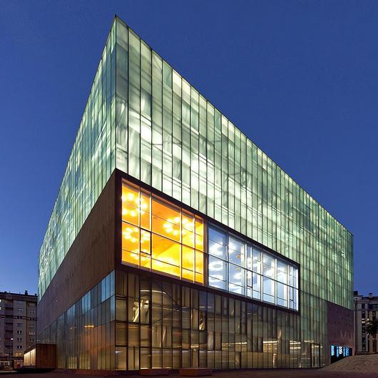 Ornament Glass at La Coruña Center For The Arts / Lamberts