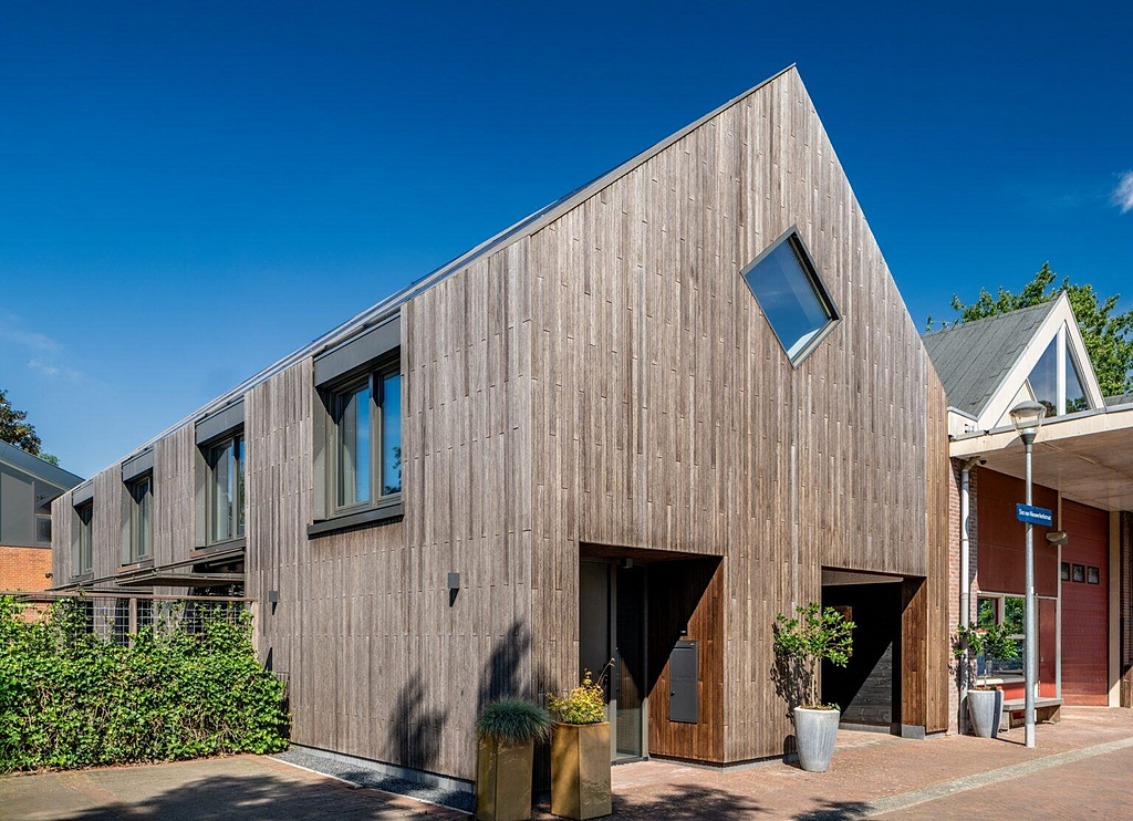 Bio Based Cadding Bamboo Cladding in Biobased Passive House from MOSO® Bamboo