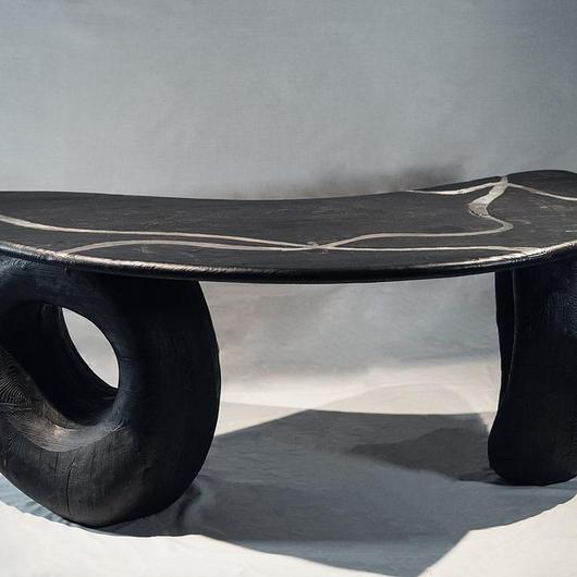 Sculptural Table - Ventura / TSIGENIS WOODCRAFT