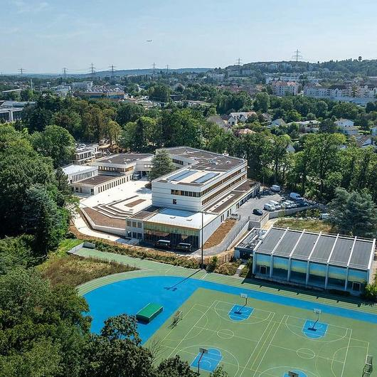 Facade Insulation Systems at Collège Claudine Hermann / Sto