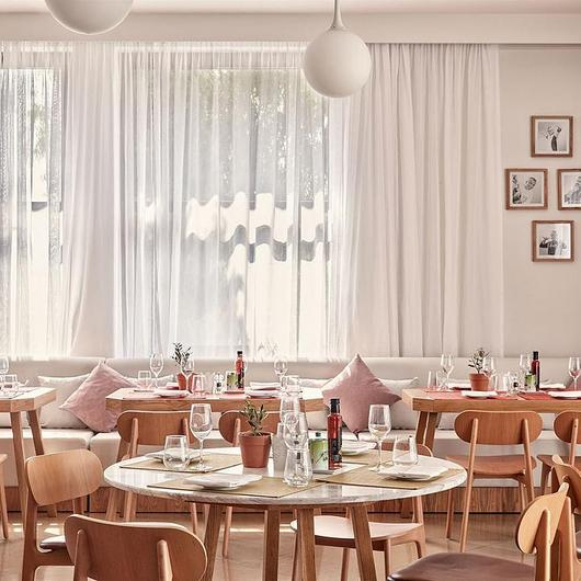 Custom Hospitality Furniture / Vestal